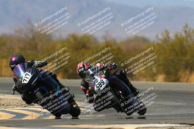 media/Apr-17-2022-CVMA (Sun) [[f474cfa795]]/Race 14 500 Supersport-350 Supersport (Holeshot)/